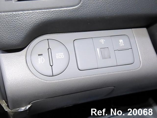  Hyundai / Grand Starex Stock No. 20068